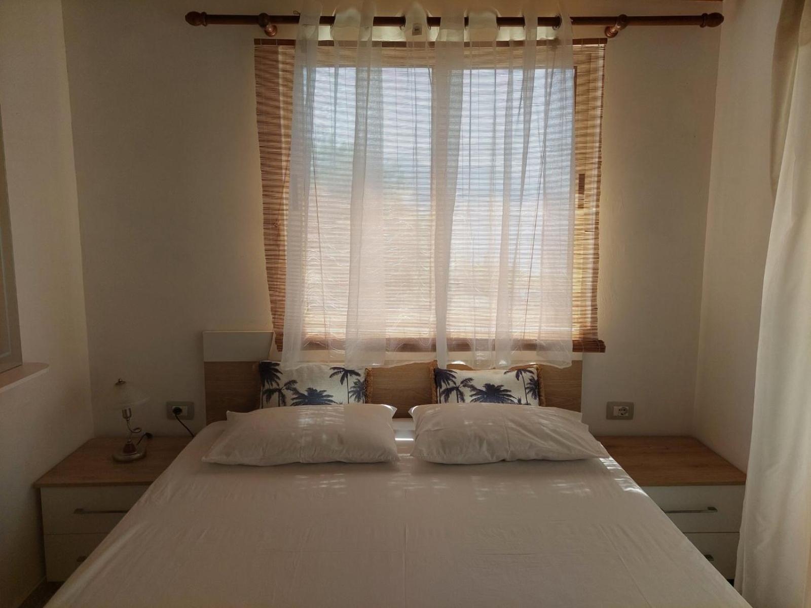 Qeparo Antonio Rooms Extérieur photo