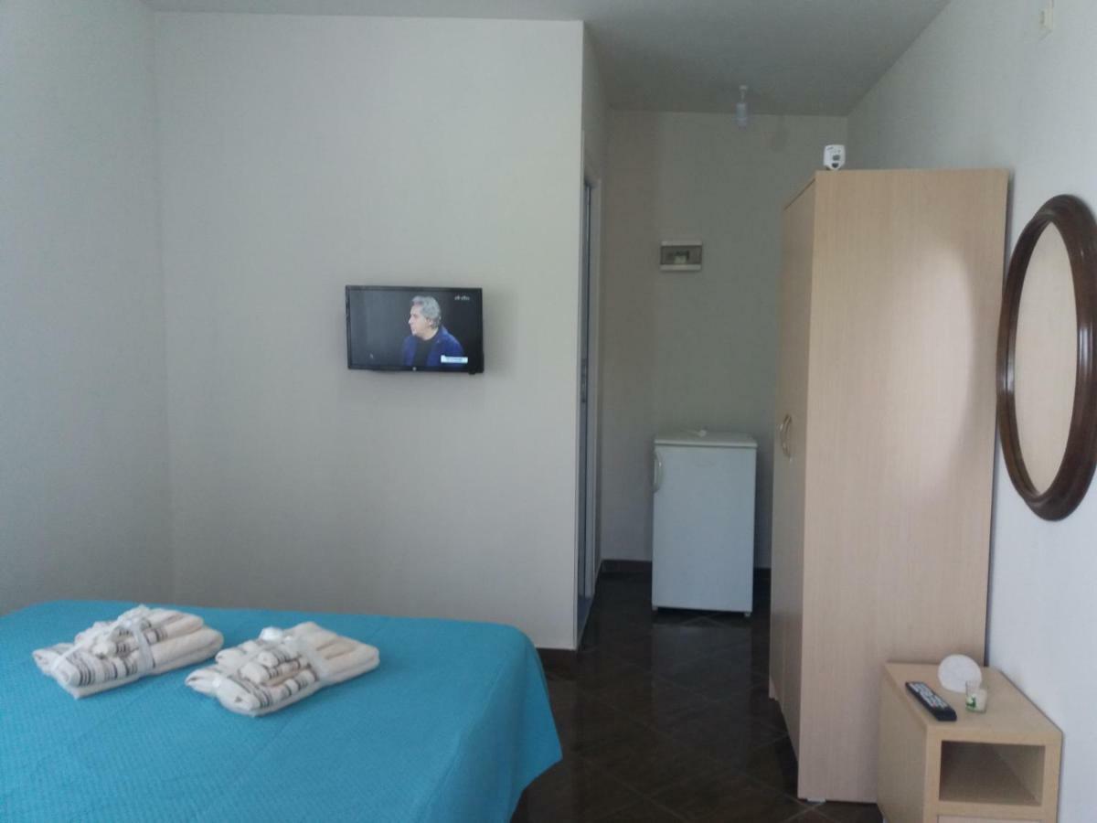 Qeparo Antonio Rooms Extérieur photo